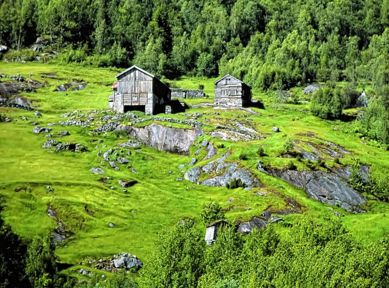 Farm house and stable, Jotunheimen, Norway